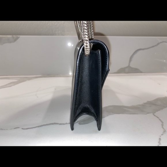 Saint Laurent Betty Handbag - Picture 8 of 9